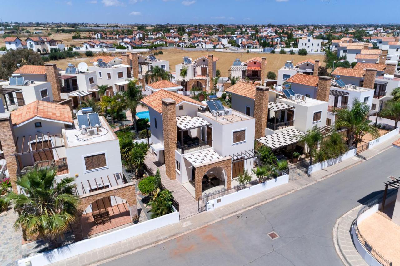 Villa Alexandra By Ezoria Villas Ayía Nápa Extérieur photo